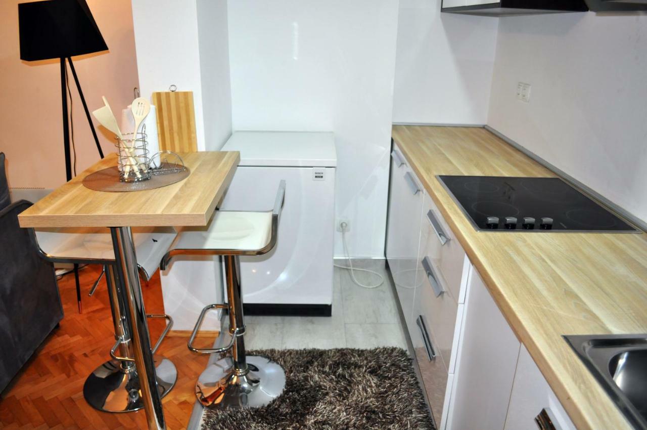 Апартаменты Apartman Dina Тузла Экстерьер фото