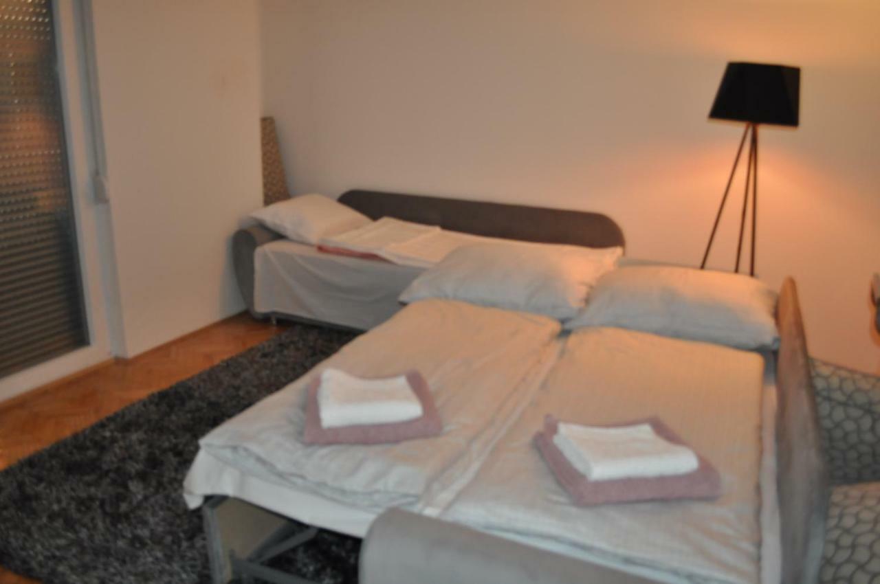 Апартаменты Apartman Dina Тузла Экстерьер фото